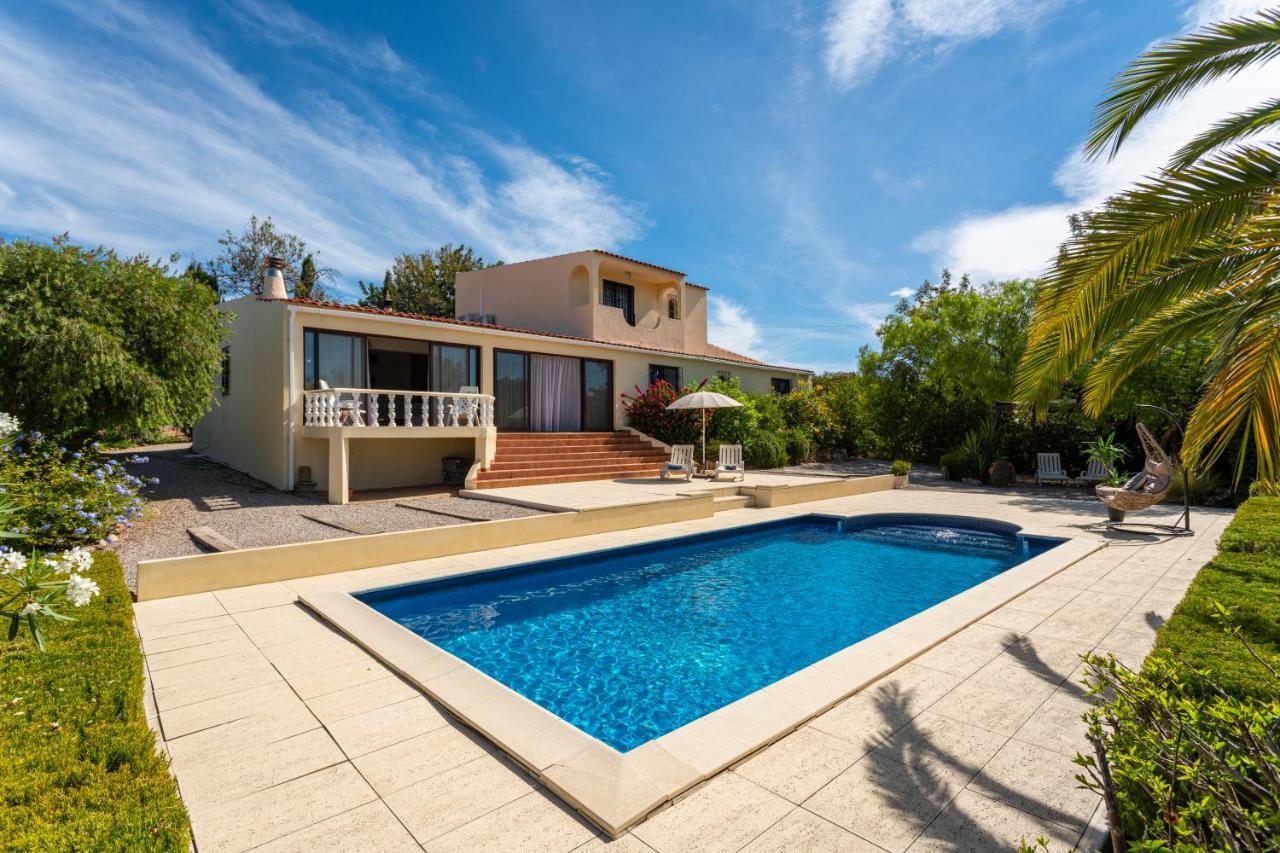 Privilege Casa Da Videira With Swimming Pool, Quelfes - Ольян Экстерьер фото