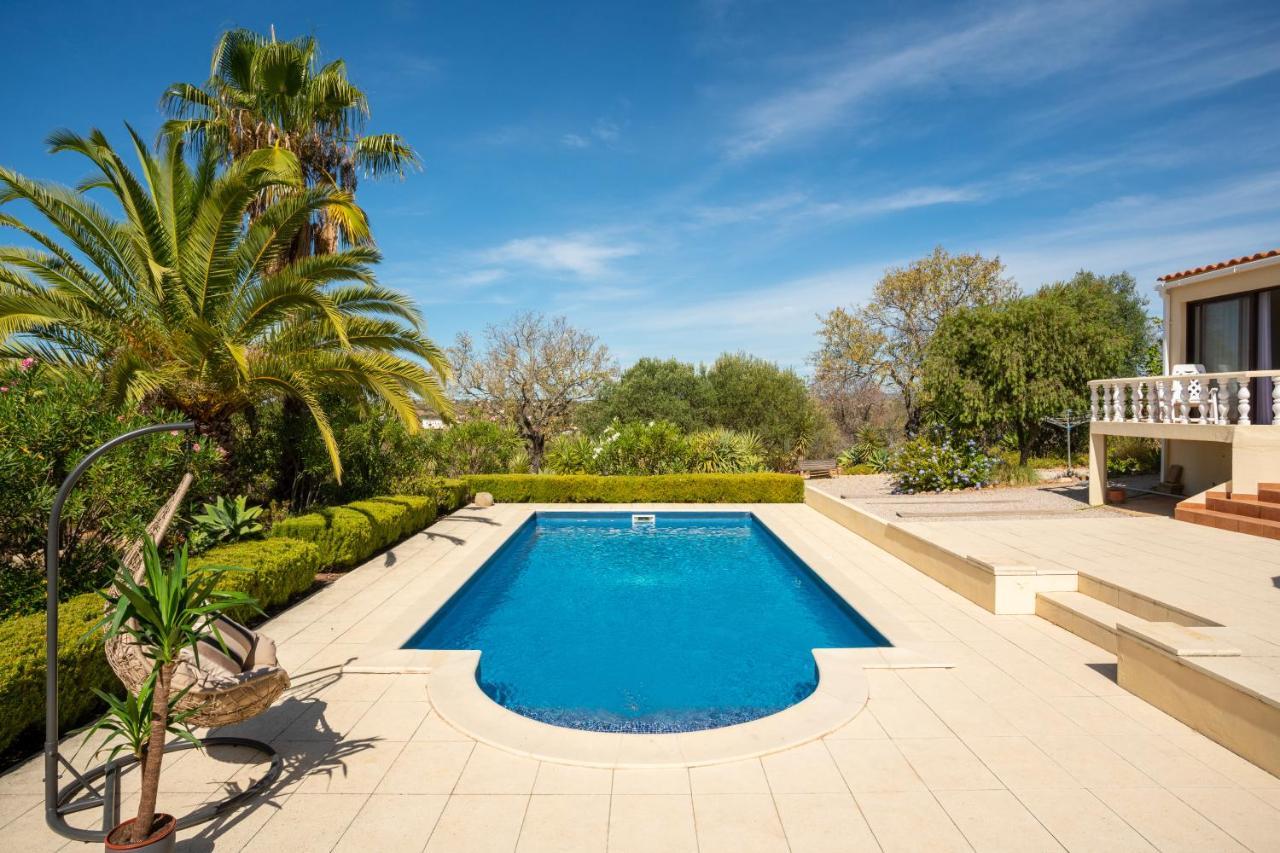 Privilege Casa Da Videira With Swimming Pool, Quelfes - Ольян Экстерьер фото